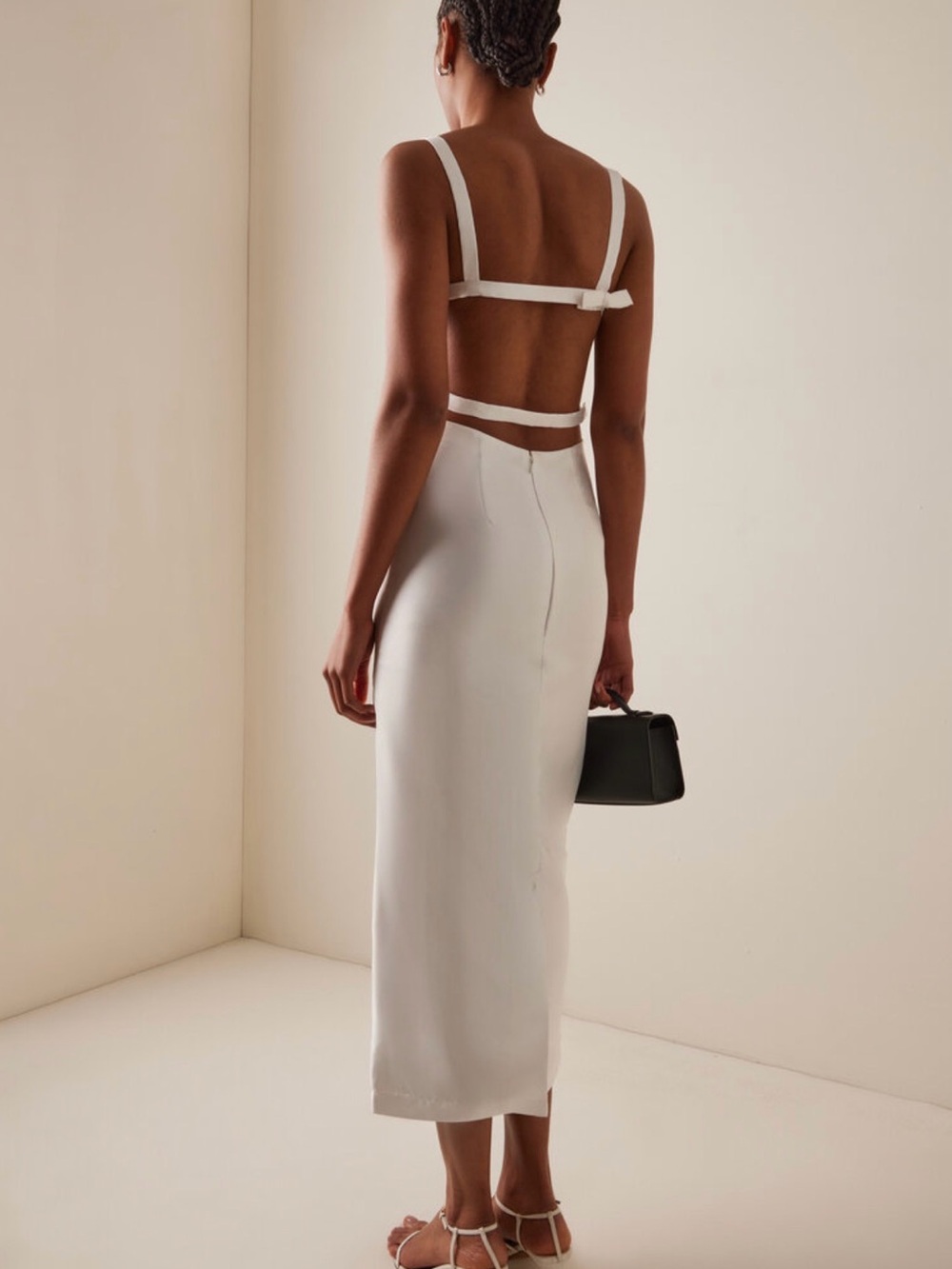 Elegant Backless White Midi Dress - Picture 2 of 5